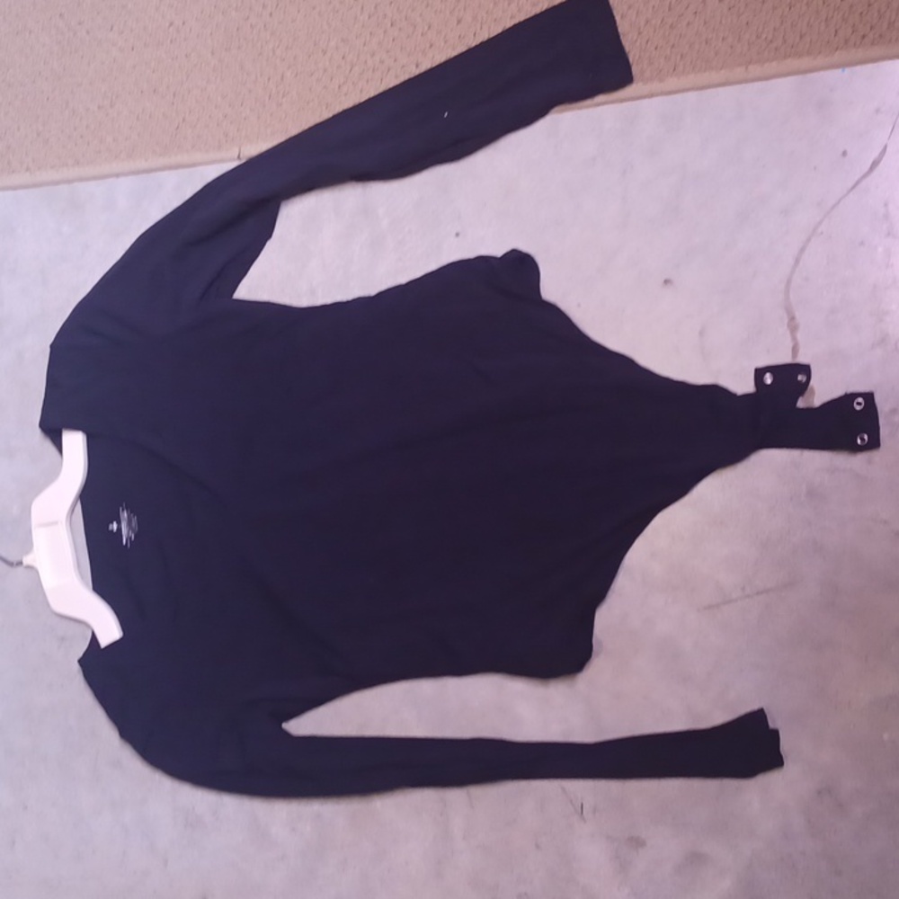 Elegant Black V-Neck Long Sleeve Bodysuit